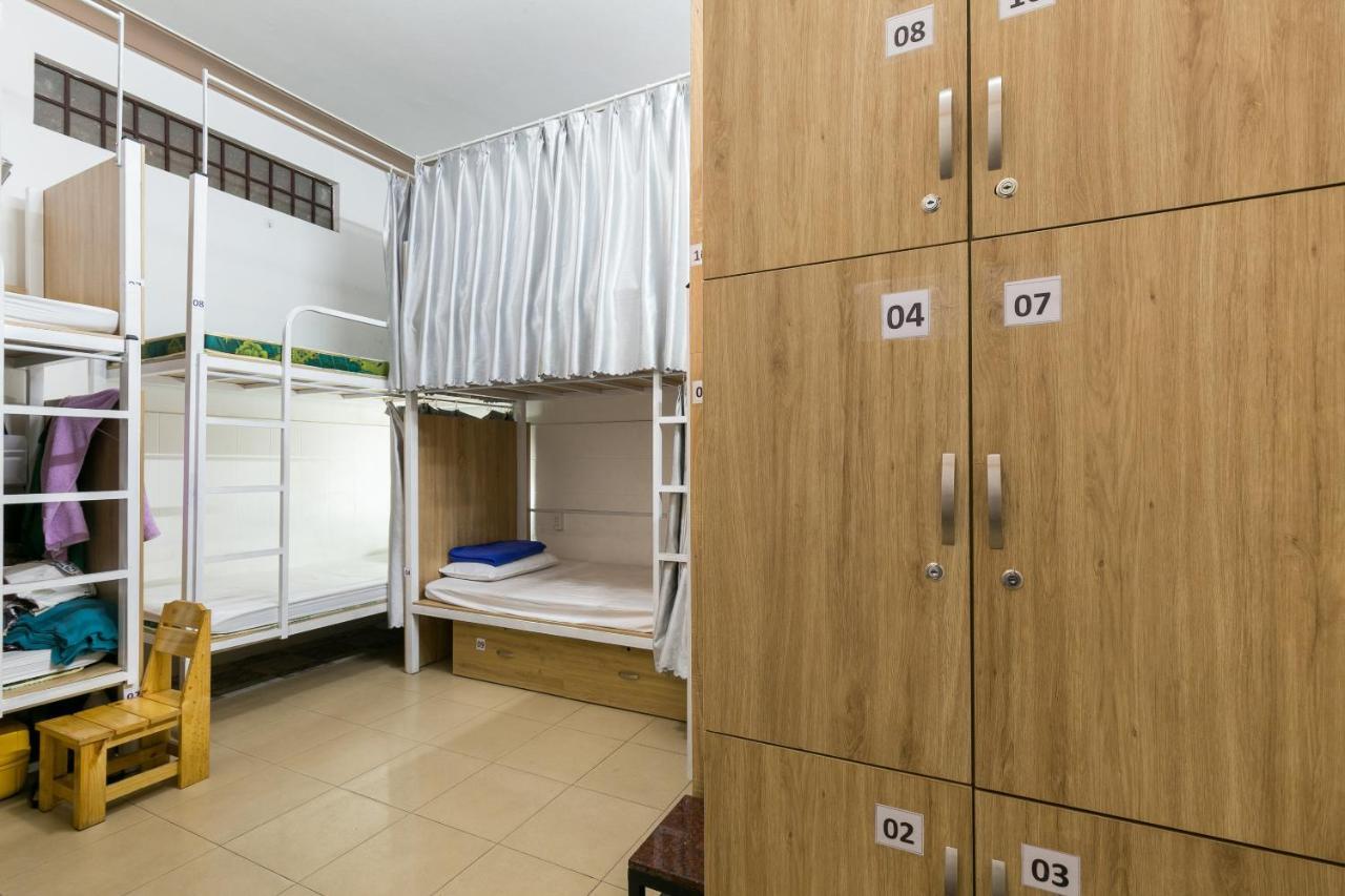 Spot On 710 Sakura Hostel Cholon Thành Pho Ho Chí Minh Esterno foto